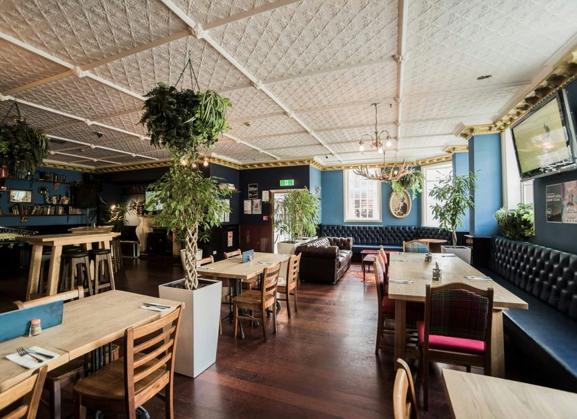 Restaurant Photo