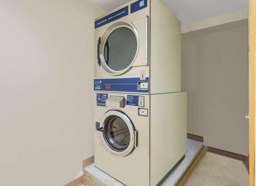 Laundry facility Photo