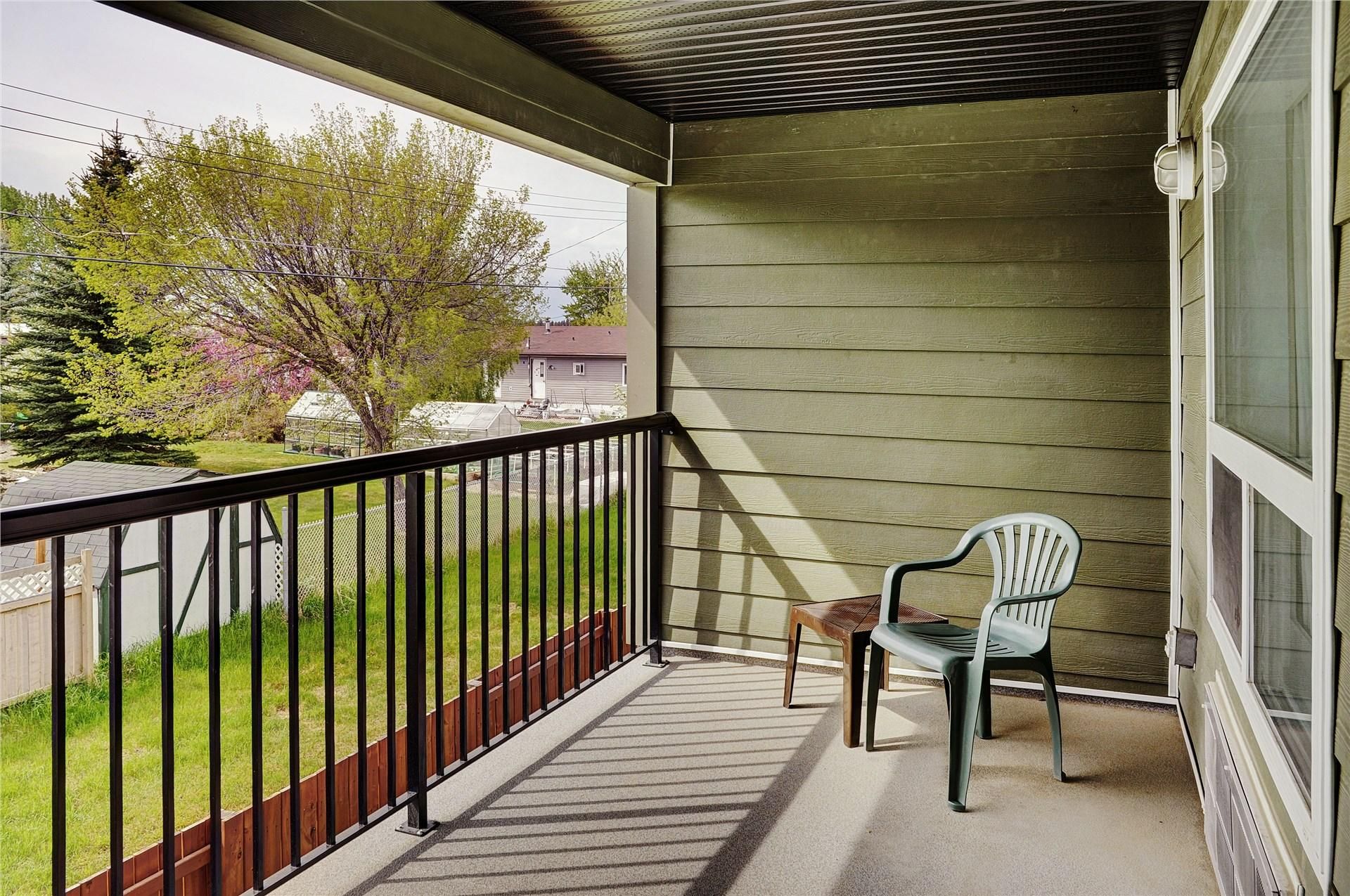 Balcony Photo