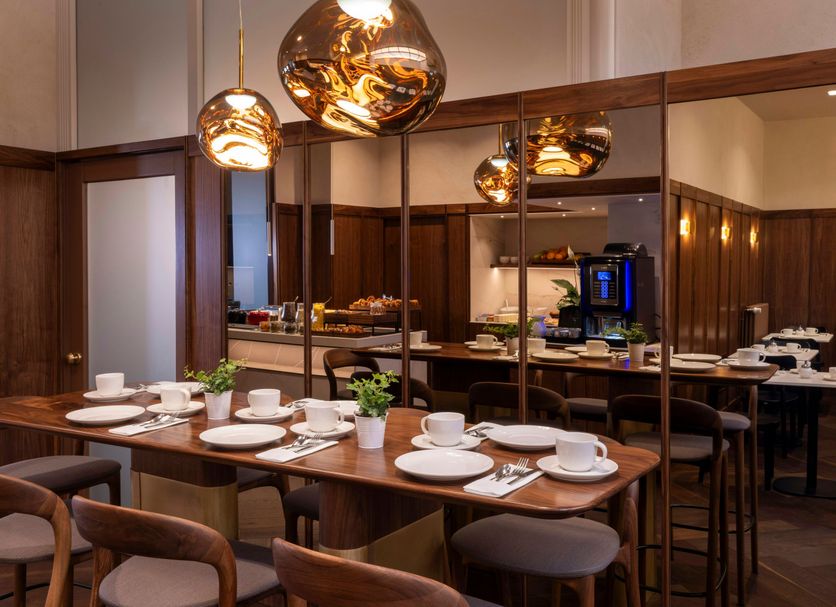 Restaurant Photo