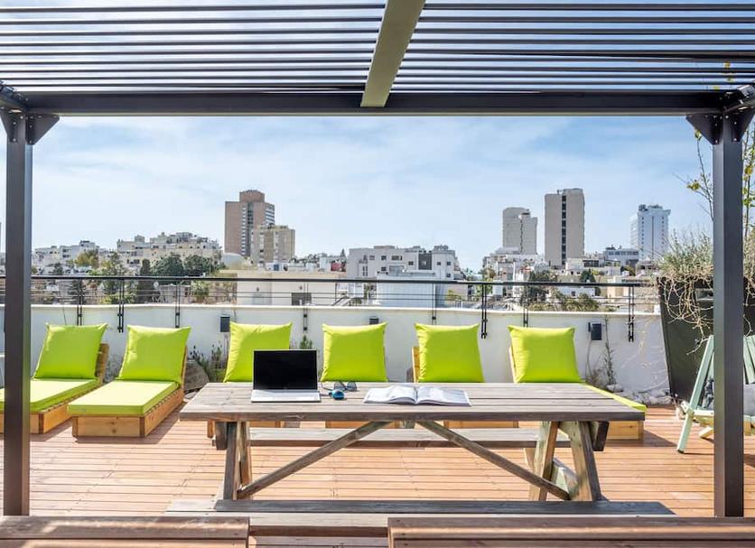 Balcony Photo