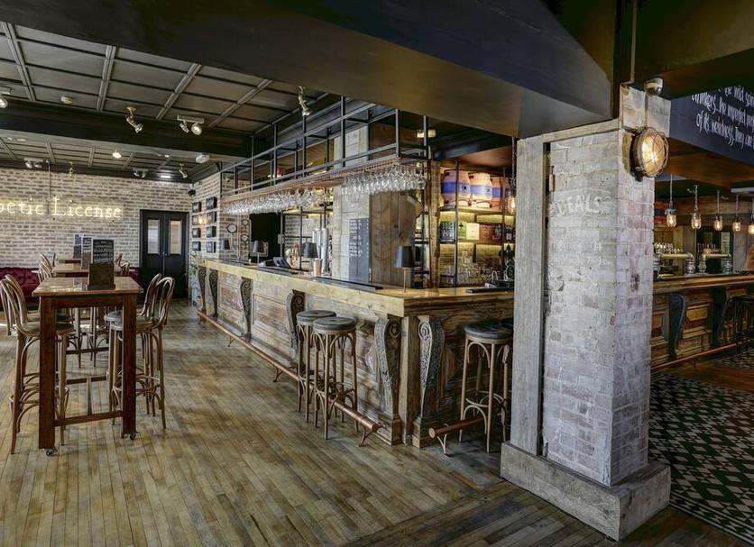 Bar Photo