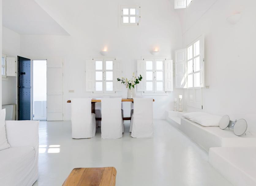 Dining room Photo