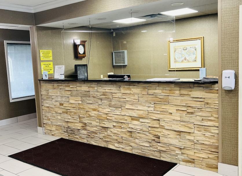 Front desk Photo