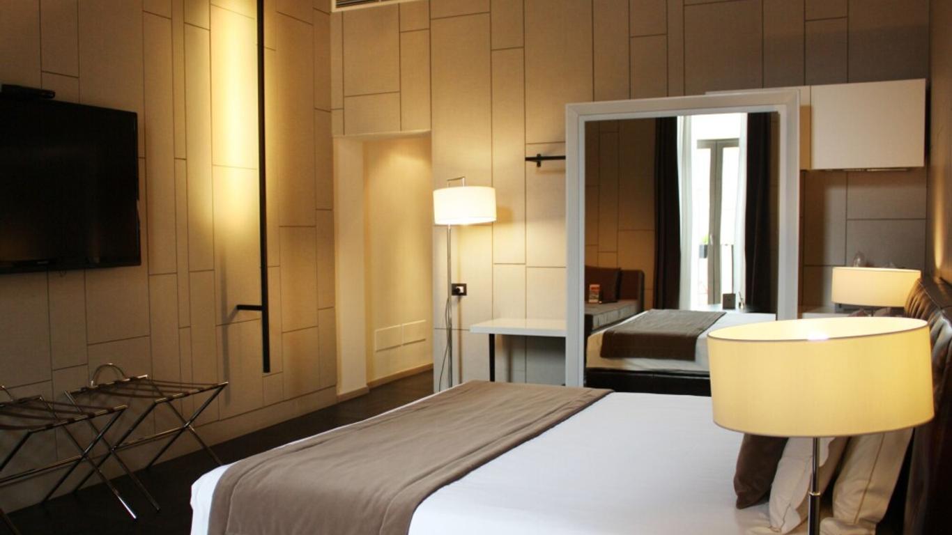 Piazza Del Gesu Luxury Suites
