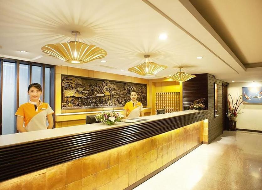 Front desk Photo