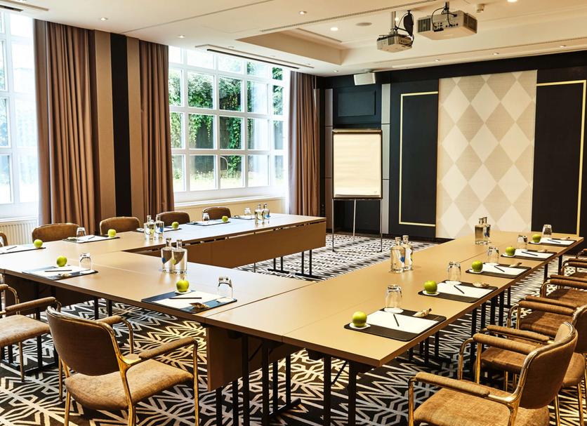 Conference room Photo