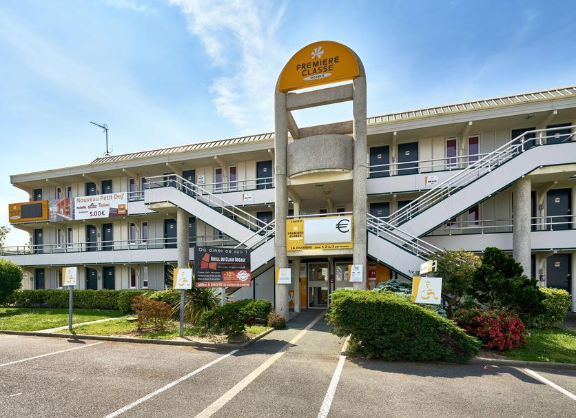 Building Photo