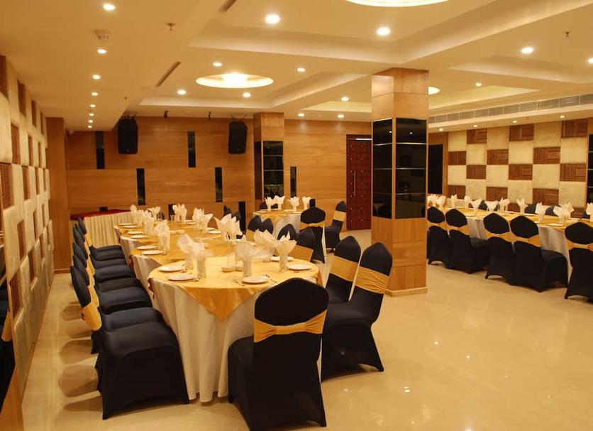 Banquet hall Photo