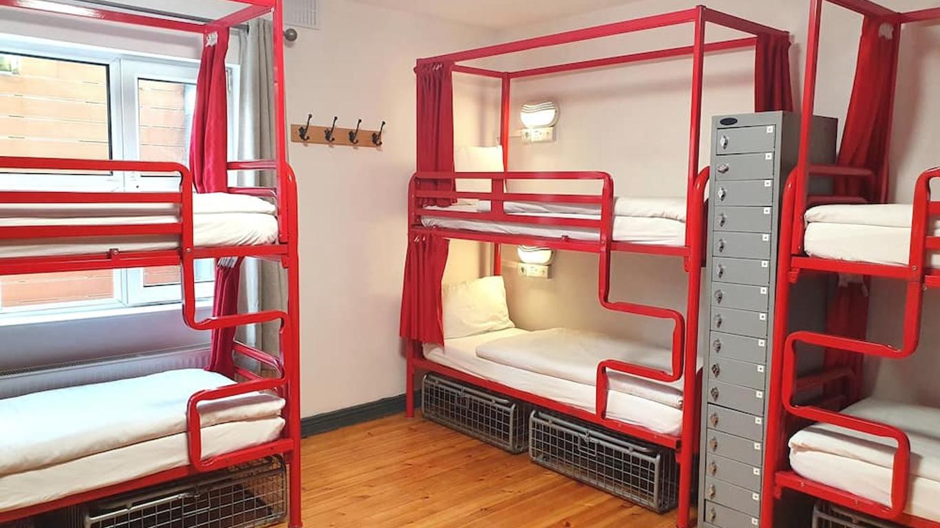 Galway City Hostel - Solo Traveller Hostel