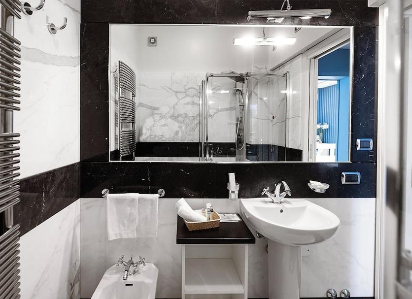 Bathroom Photo