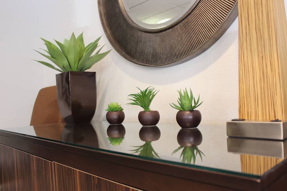 Room amenity