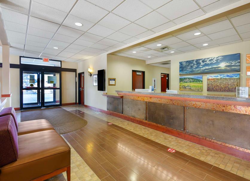 Front desk Photo