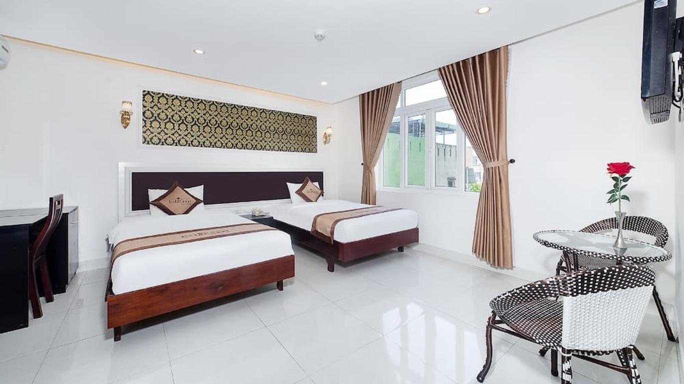 Gold Coast Hotel