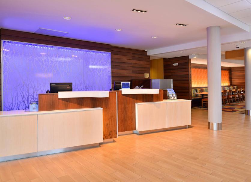 Front desk Photo
