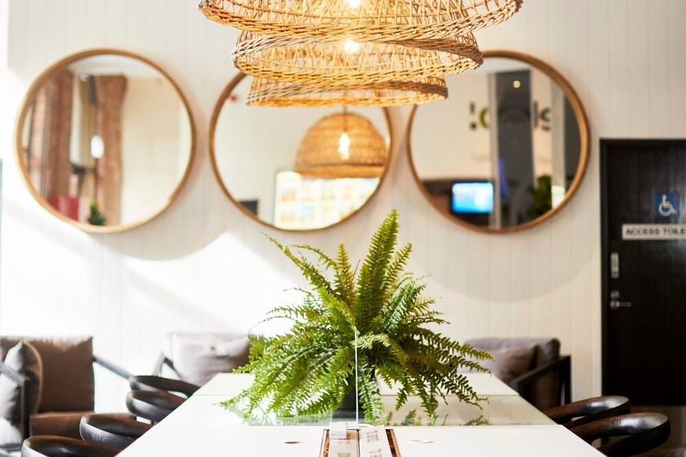 Room amenity