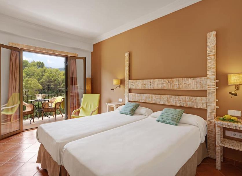 Bedroom Photo