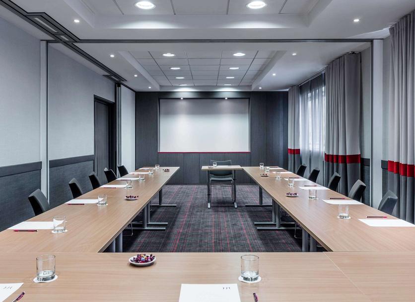 Conference room Photo