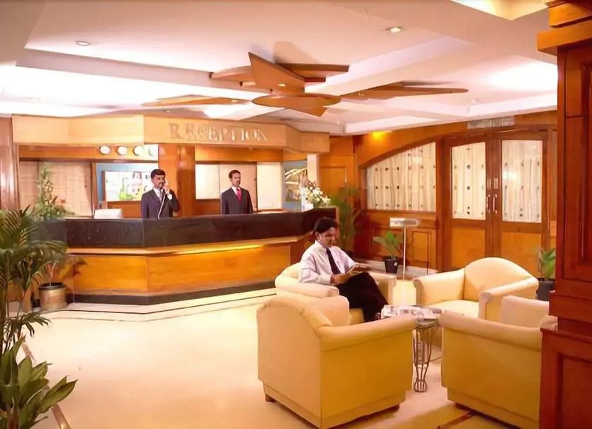 Front desk Photo