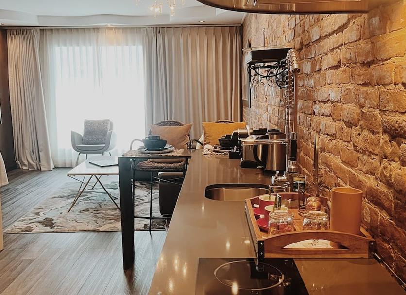 Kitchen Photo