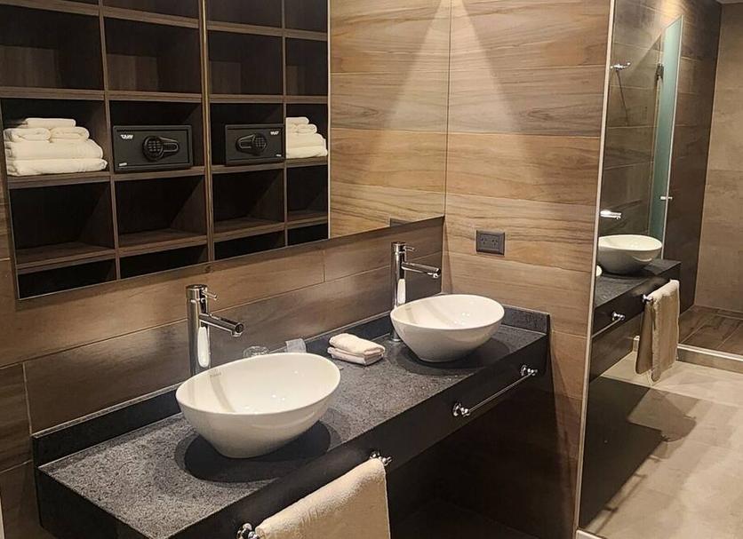 Bathroom Photo