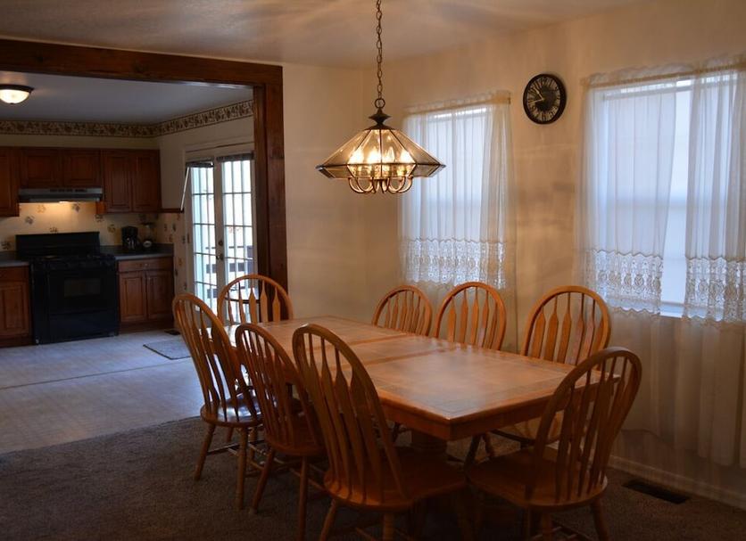 Dining room Photo