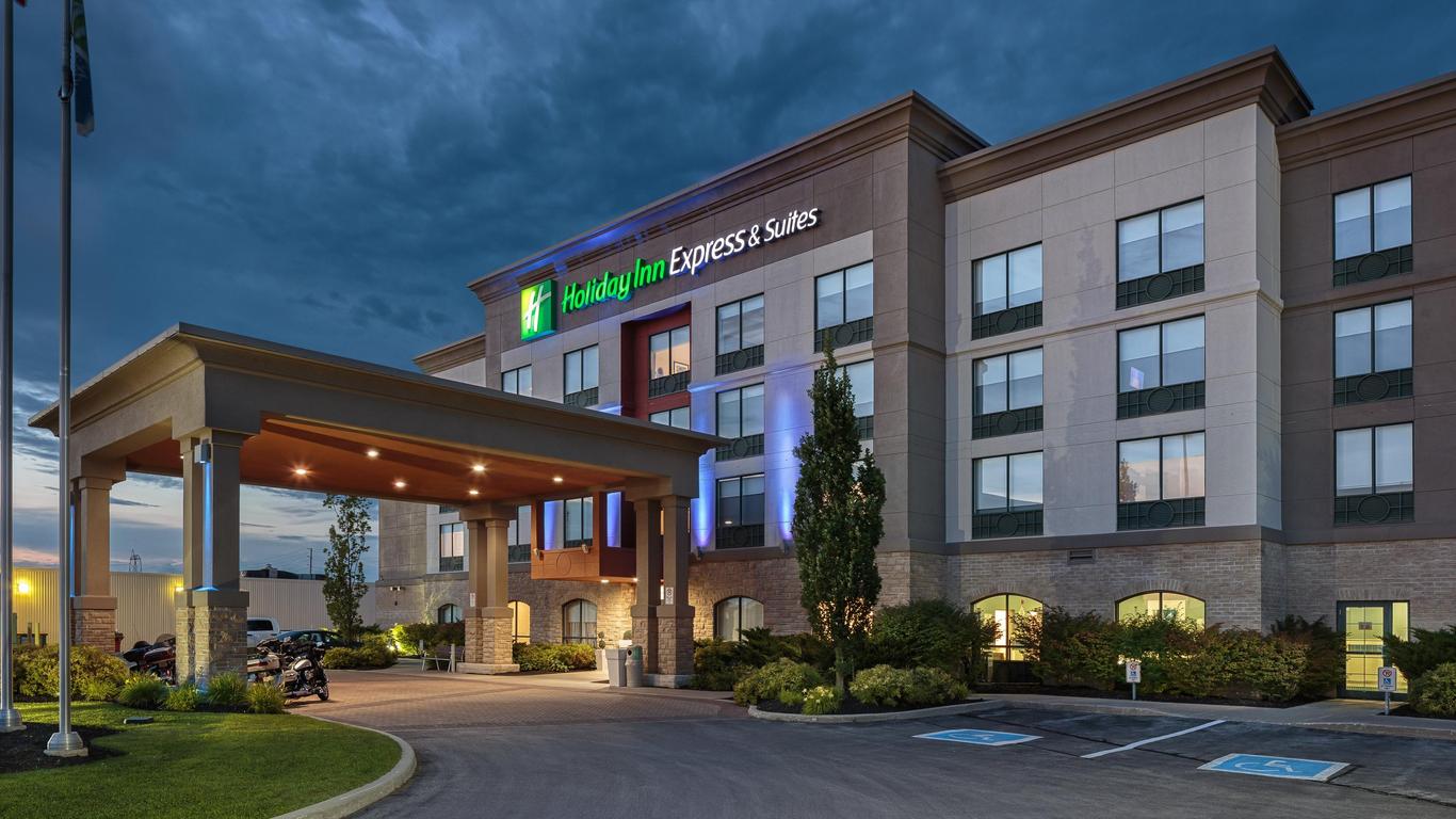 Holiday Inn Express & Suites Belleville