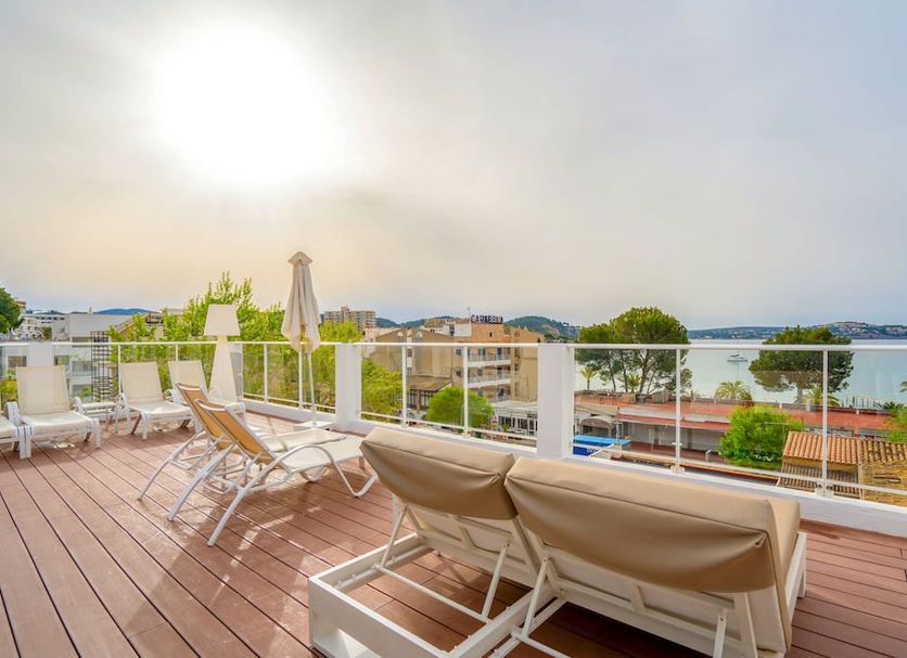 Balcony Photo