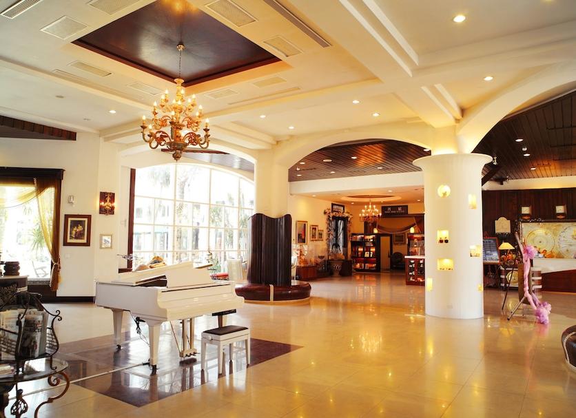 Lobby Photo