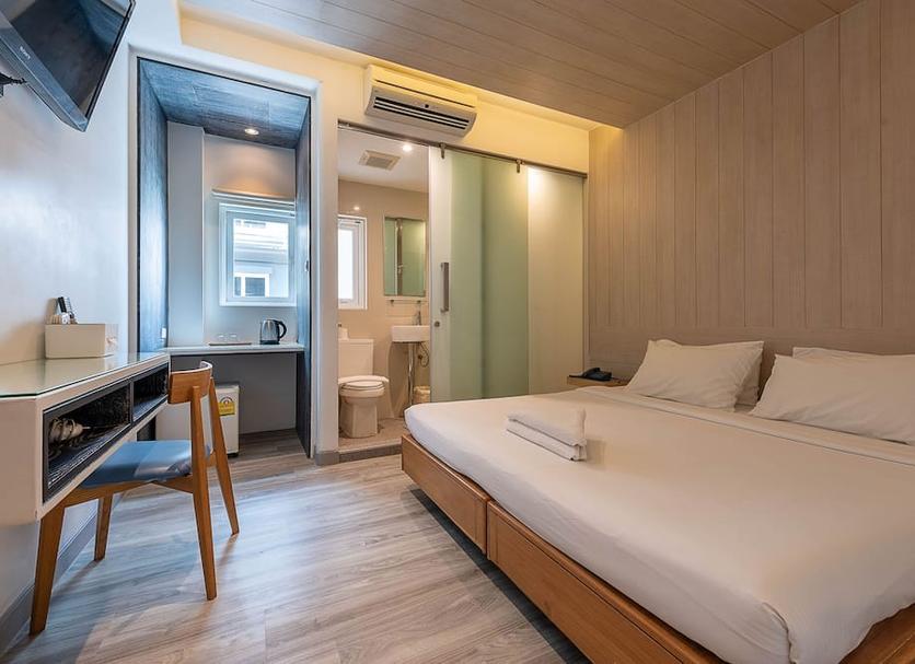 Bedroom Photo