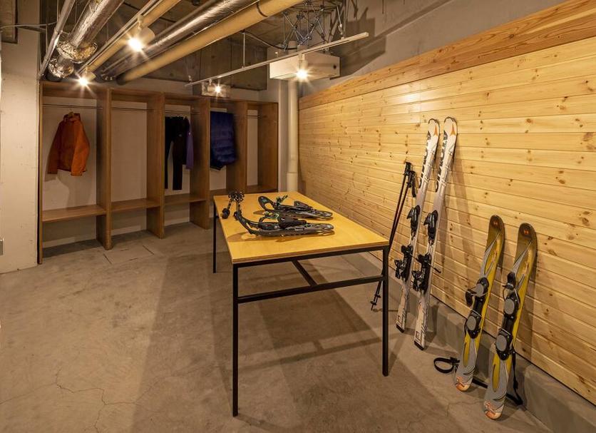 Laundry facility Photo