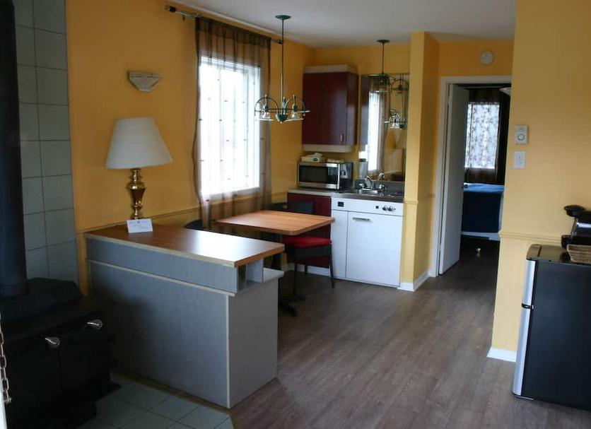 Kitchen Photo