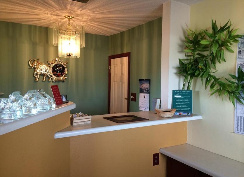 Front desk Photo