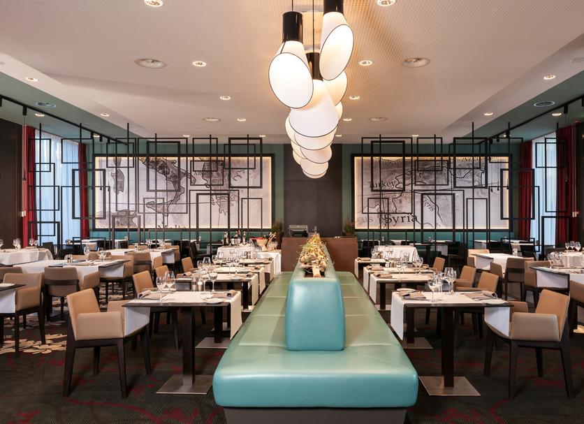 Restaurant Photo