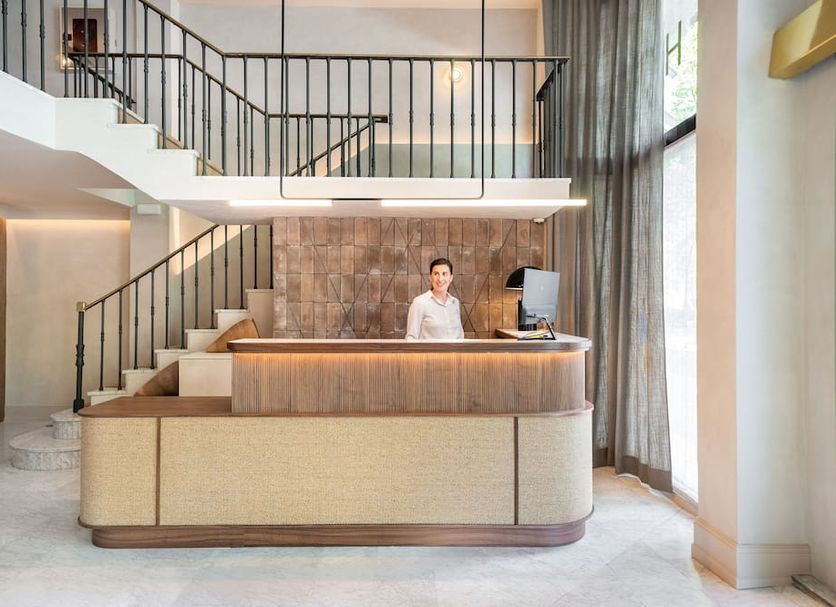 Front desk Photo