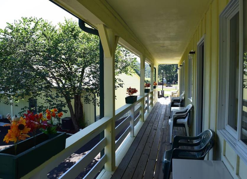 Balcony Photo