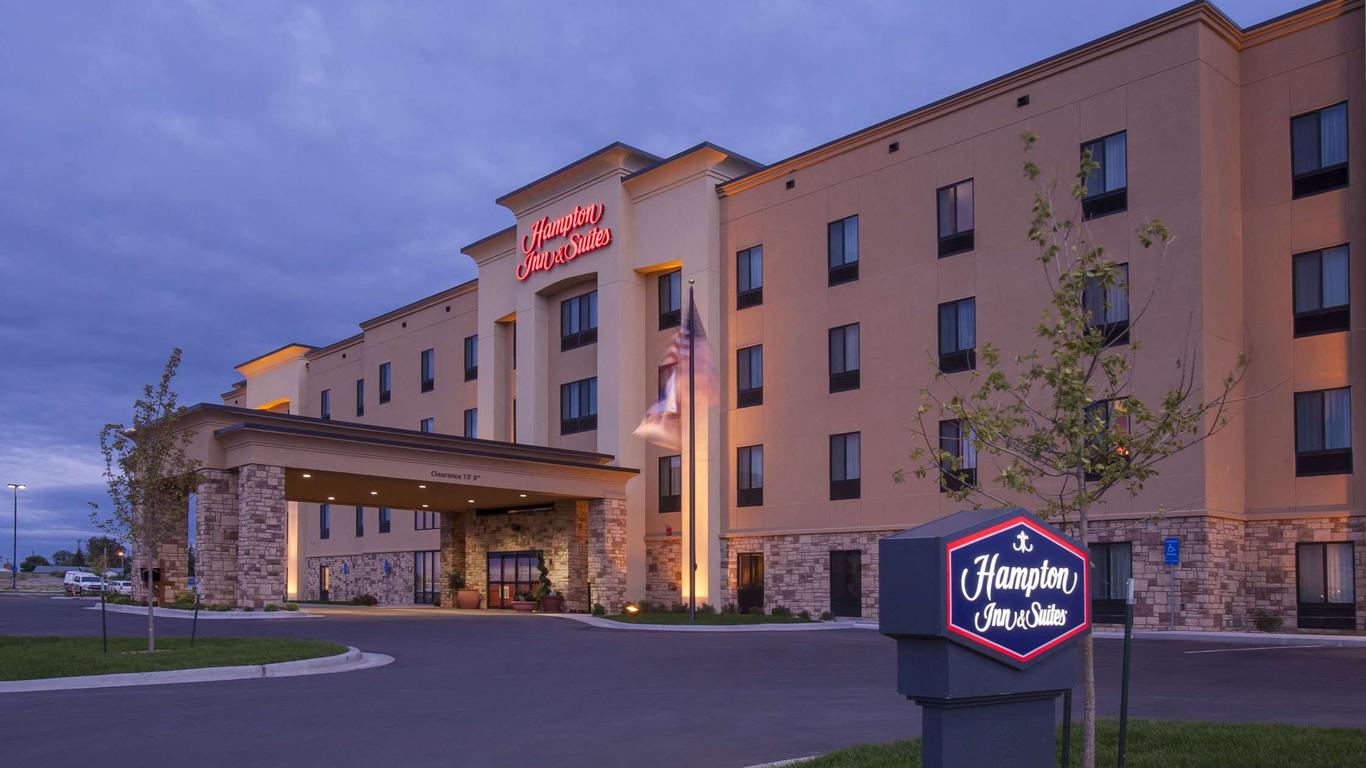 Hampton Inn & Suites Williston