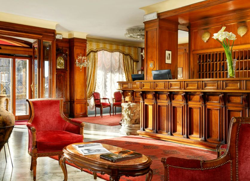 Lounge Photo