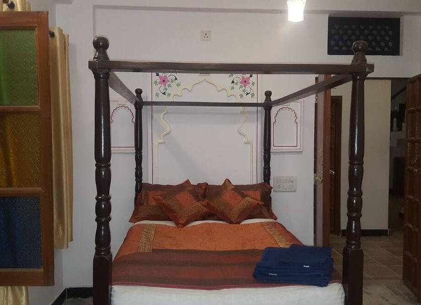 Bedroom Photo