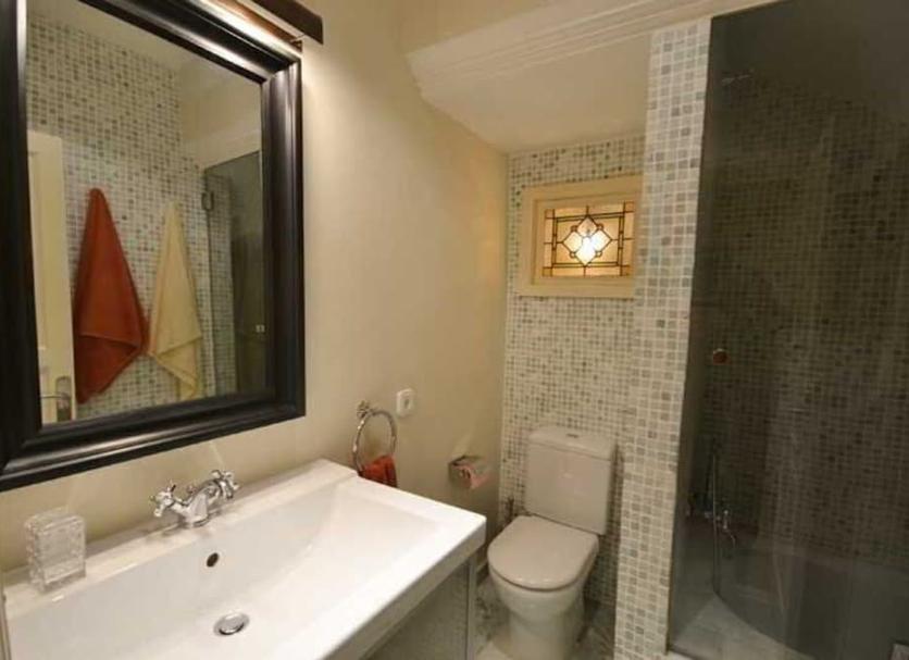 Bathroom Photo