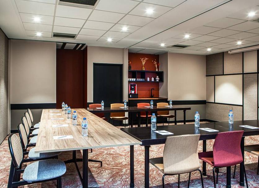 Conference room Photo