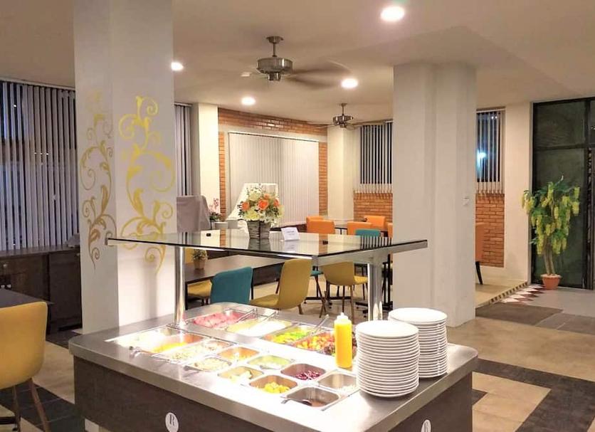 Dining room Photo