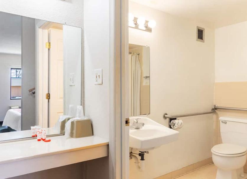 Bathroom Photo