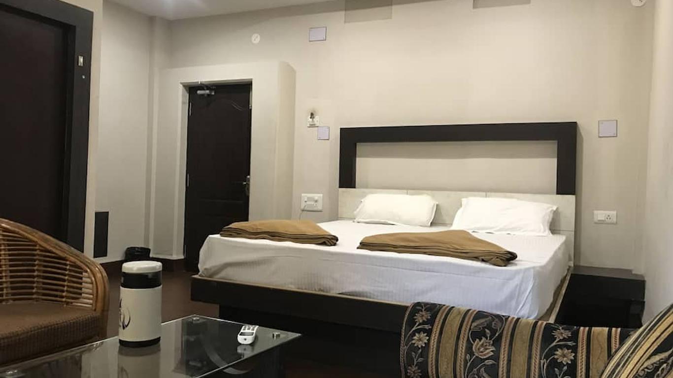 Hotel Li-N-Ja