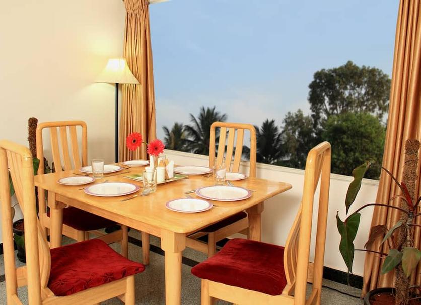 Dining room Photo
