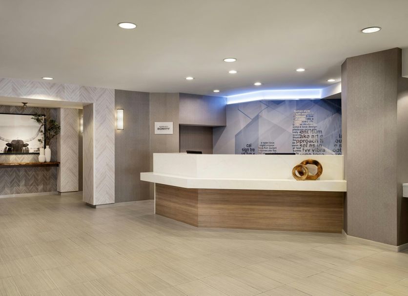 Front desk Photo
