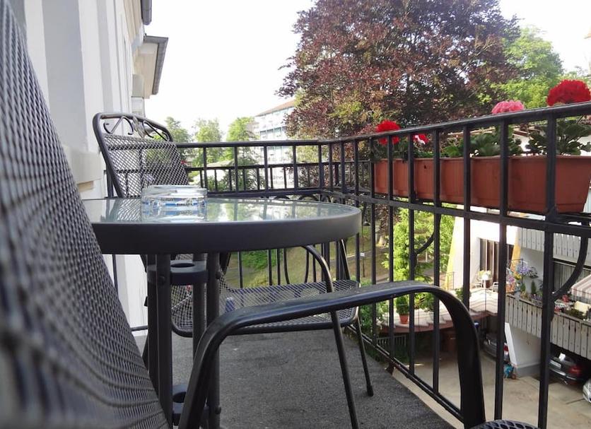 Balcony Photo