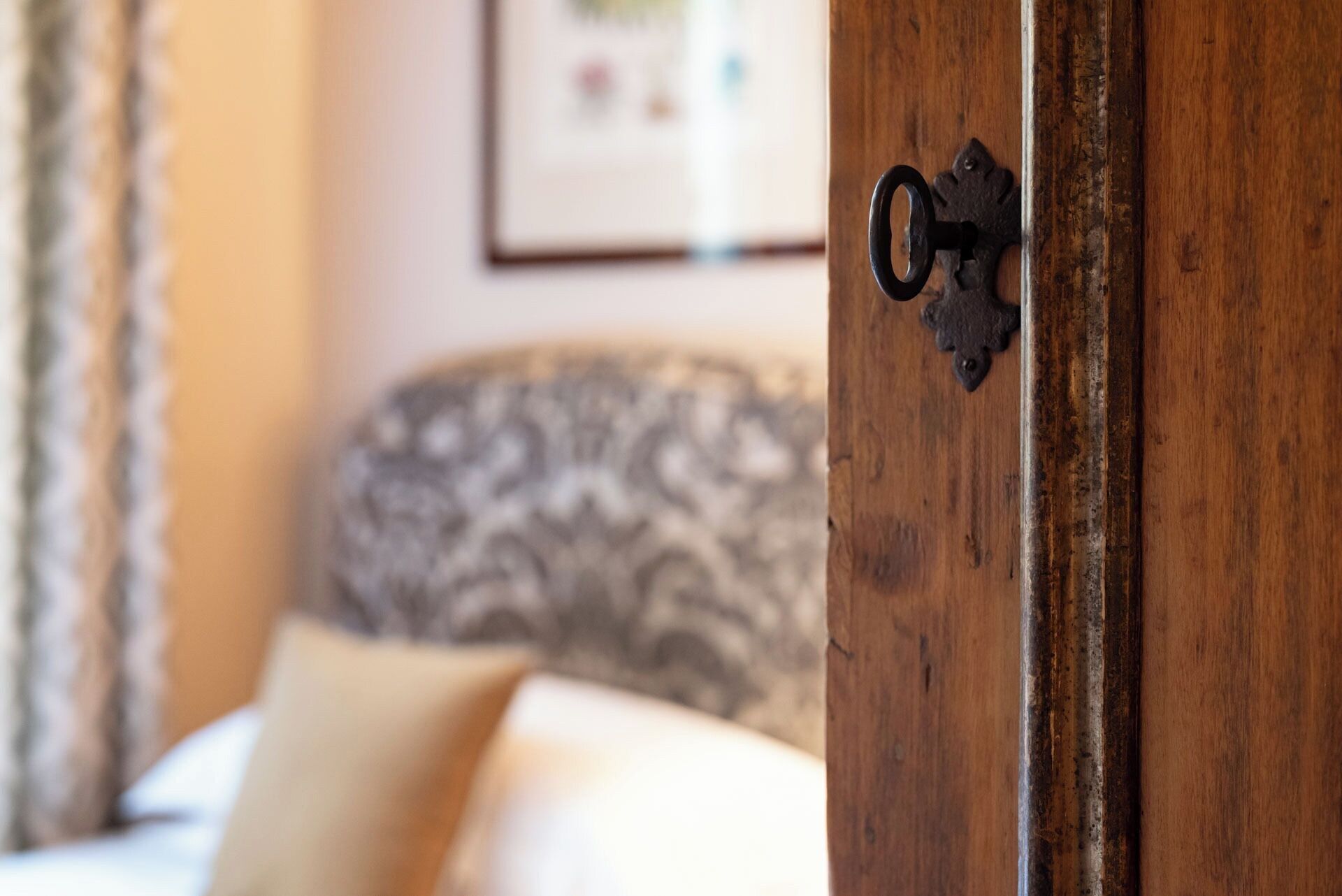 Room amenity