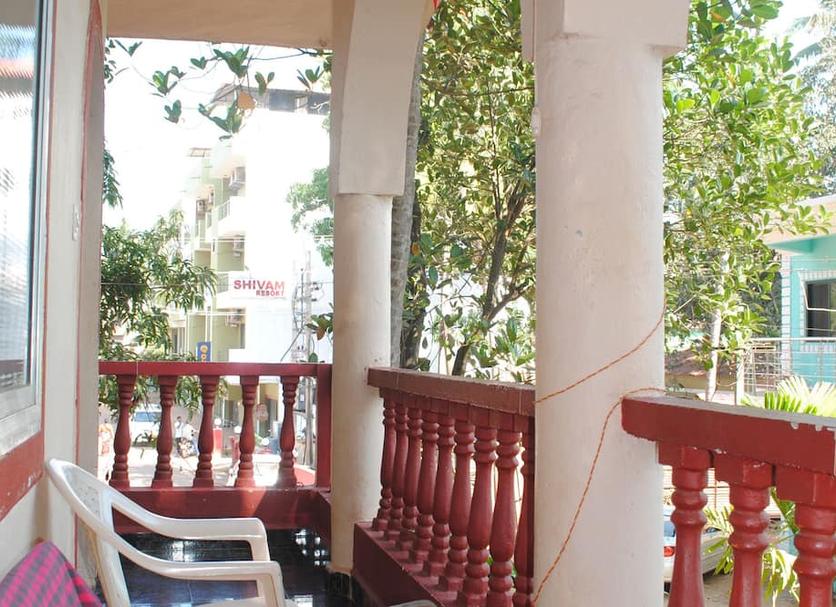 Balcony Photo