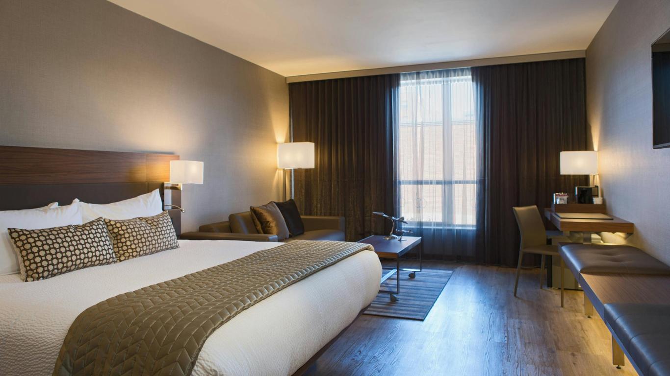 Ac Hotel Kansas City Plaza